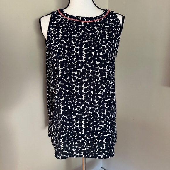 LOFT Tops - *LOFT* Navy Blue x White Sleeveless Top Size Small